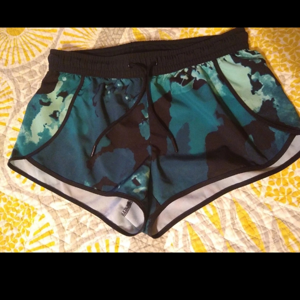Fabletics Shorts